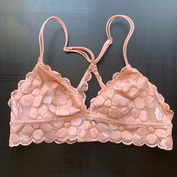 aerie Other - Aerie Light Pink Floral Lace Racerback Adjustable Strap Bralette size Medium EUC